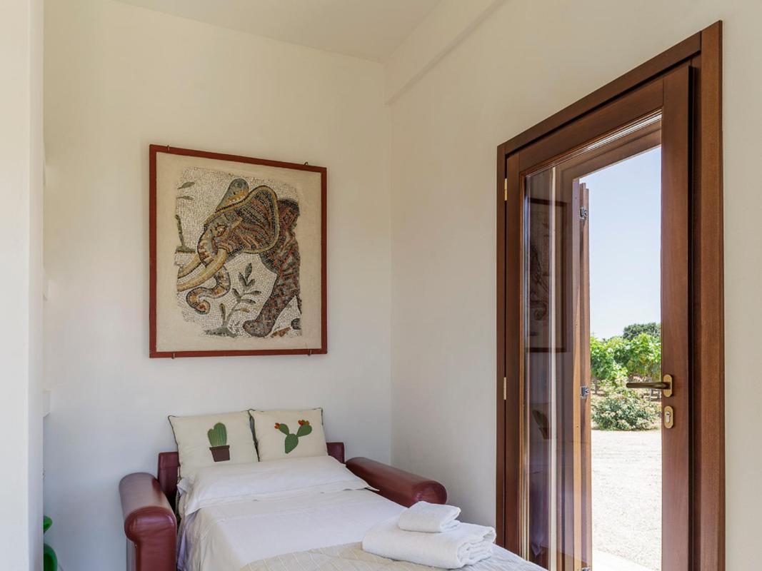 Tenutayala - Residenza Agrituristica 파라비타 외부 사진