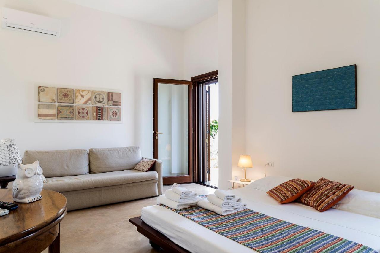Tenutayala - Residenza Agrituristica 파라비타 외부 사진