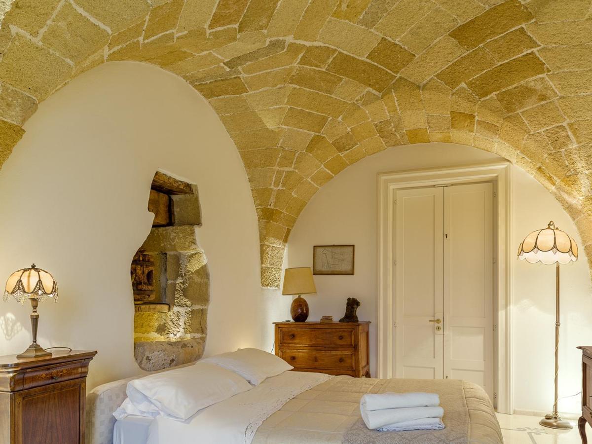 Tenutayala - Residenza Agrituristica 파라비타 외부 사진