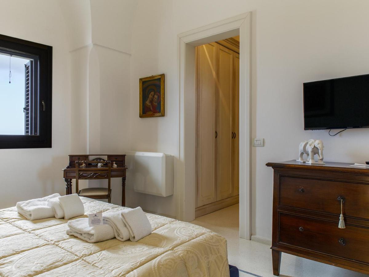 Tenutayala - Residenza Agrituristica 파라비타 외부 사진